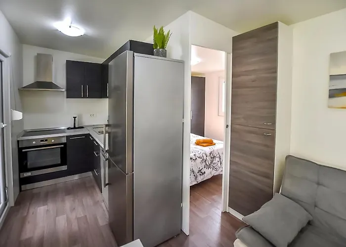 Mobile Pen Shell בית נופש ביוגראד נה מורו