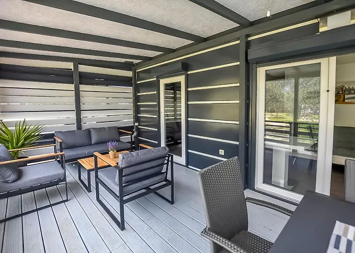 Vikendica Mobile Pen Shell Biograd Na Moru