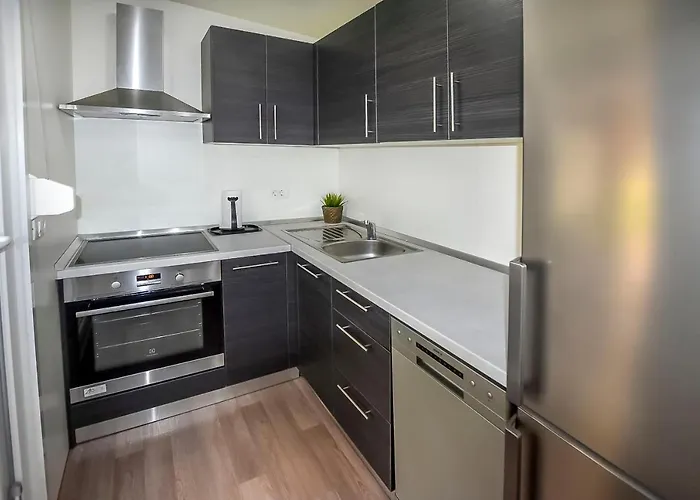 Mobile Pen Shell * Biograd Na Moru