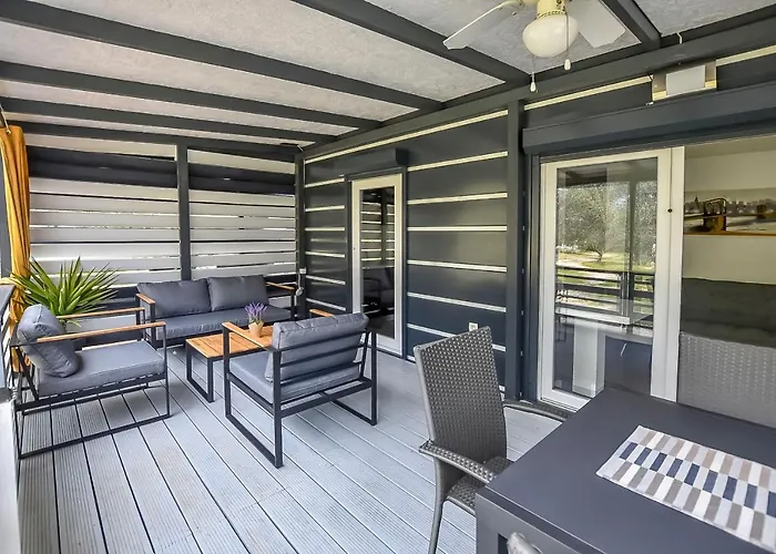 Vikendica Mobile Pen Shell Biograd Na Moru